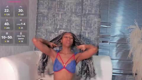 Snapshot of nathalyleen chatting on May 3, 2026, 8:37 pm online show from May 3, 2026, 8:37 pm