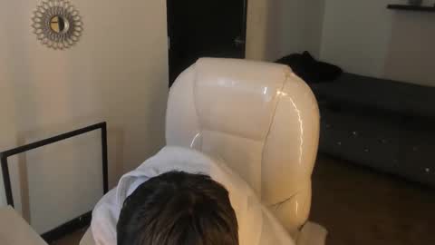 nathalyy_ds online show from March 8, 2026, 2:21 pm