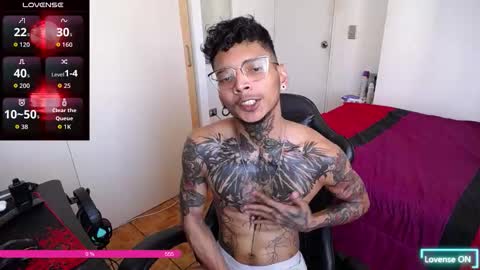 nathan_aress6666 online show from November 12, 2025, 7:46 pm