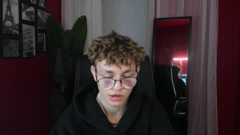 Nathan online show from September 18, 2025, 2:41 pm