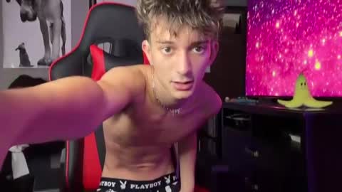 nathan_ttik online show from July 28, 2026, 10:42 pm
