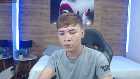 nathanclay online show from March 11, 2026, 3:23 am