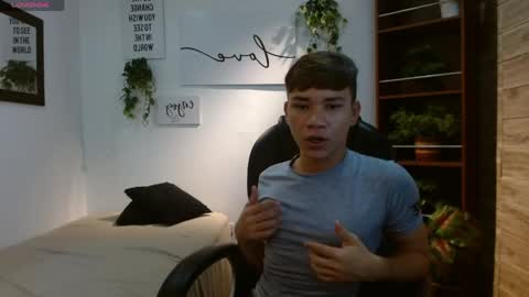 Snapshot of nathanclay chatting on May 13, 2026, 3:26 am nathanclay online show from May 13, 2026, 3:26 am