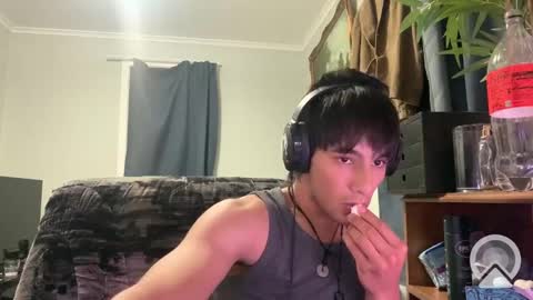 native_boy2 online show from February 13, 2025, 8:48 am