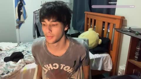 native_boy2 online show from November 28, 2025, 7:22 am