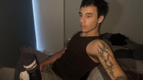 native_boy2 online show from April 19, 2026, 4:56 am