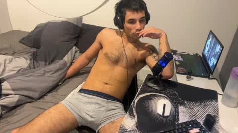 Snapshot of native_boy2 chatting on May 6, 2026, 3:17 pm native_boy2 online show from May 6, 2026, 3:17 pm