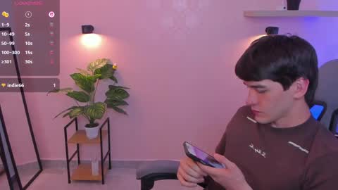 Snapshot of natte__ chatting on April 21, 2026, 10:23 pm Nathaniel online show from April 21, 2026, 10:23 pm