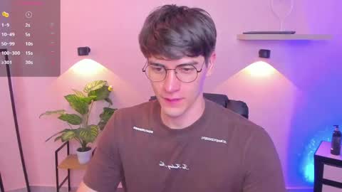 Snapshot of natte__ chatting on May 6, 2026, 11:54 pm Nathaniel online show from May 6, 2026, 11:54 pm