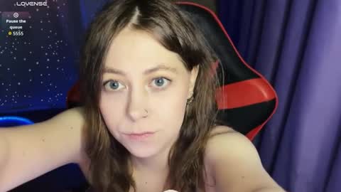 natural_babe666 online show from April 20, 2026, 12:24 am