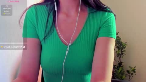 peach online show from November 21, 2025, 6:56 am