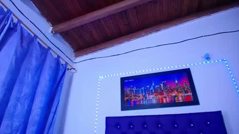 Snapshot of naturalboobs1 chatting on March 6, 2025, 6:19 am Annie online show from March 6, 2025, 6:19 am