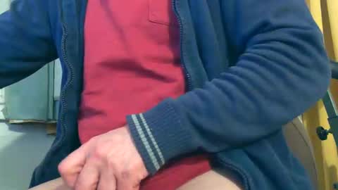 Snapshot of naturista25 chatting on October 14, 2025, 7:36 pm naturista25 online show from October 14, 2025, 7:36 pm