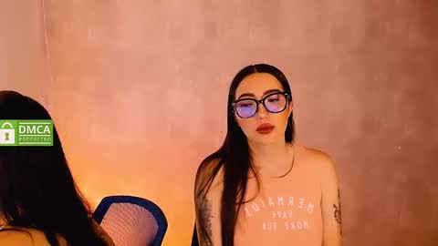 Snapshot of natval_ chatting on December 11, 2024, 10:58 am Natalia Valeria online show from December 11, 2024, 10:58 am