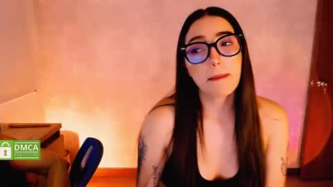 Snapshot of natval_ chatting on February 6, 2025, 11:32 am Natalia Valeria online show from February 6, 2025, 11:32 am