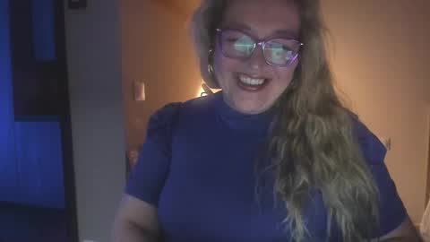 Nataly online show from September 22, 2025, 12:01 am