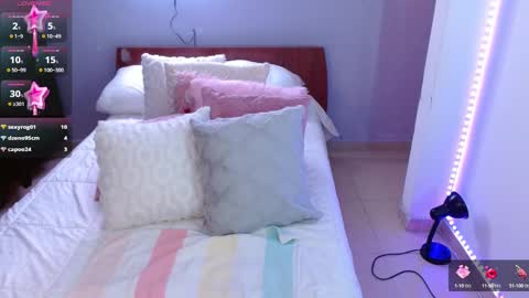 Natalia online show from February 20, 2025, 4:07 am