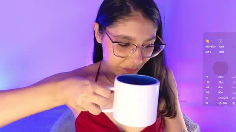 Snapshot of natysaenz1 chatting on May 9, 2026, 9:14 am Natalia online show from May 9, 2026, 9:14 am