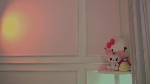 IG nattichips online show from April 16, 2026, 9:04 pm