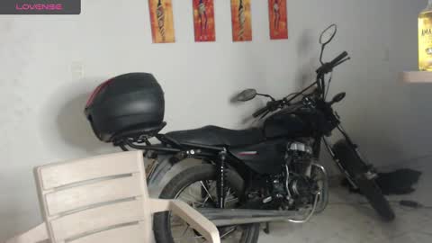 Stella Mcqueen online show from December 21, 2024, 9:04 pm