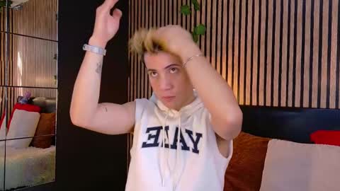 Christopher  Chris online show from March 3, 2025, 12:48 pm