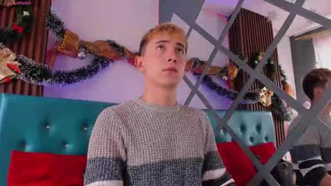 Christopher  Chris online show from December 15, 2025, 2:43 pm