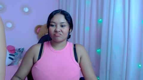 Zoe online show from February 20, 2025, 7:19 pm