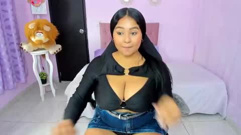 Zoe online show from March 21, 2026, 6:44 pm