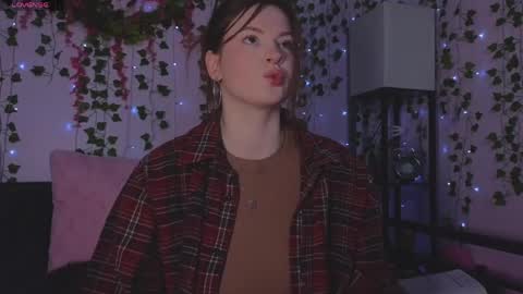 bella online show from April 14, 2026, 12:38 am