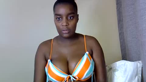 Snapshot of naughty_booby chatting on June 26, 2026, 10:25 pm Bettybooby online show from June 26, 2026, 10:25 pm