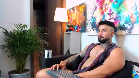 Miller online show from November 30, 2025, 9:02 am