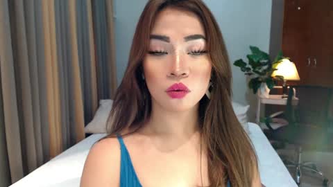 Queen Jess online show from December 4, 2024, 7:50 am