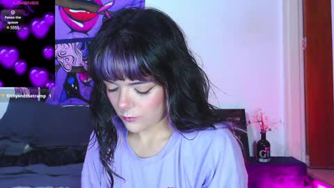 Em  please help me reach 100 thumbs up 3 online show from December 11, 2024, 4:28 am