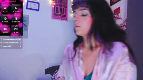 Em  please help me reach 100 thumbs up 3 online show from December 30, 2024, 11:28 pm