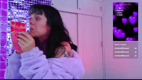 Em  please help me reach 100 thumbs up 3 online show from March 6, 2025, 12:30 pm