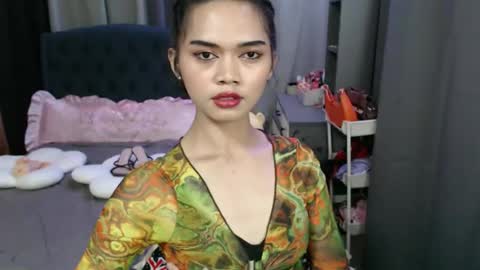 emma online show from November 13, 2025, 6:34 am