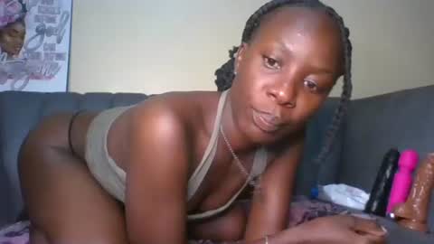 Snapshot of naughty_jee chatting on October 8, 2025, 3:37 am jee online show from October 8, 2025, 3:37 am