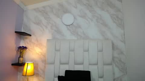 Kitten online show from February 7, 2025, 10:19 am