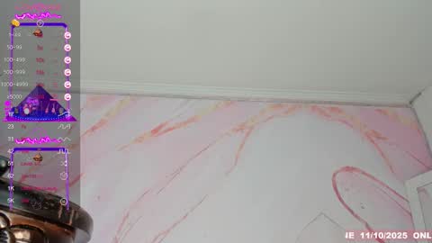 lizeth  online show from October 11, 2025, 6:28 pm