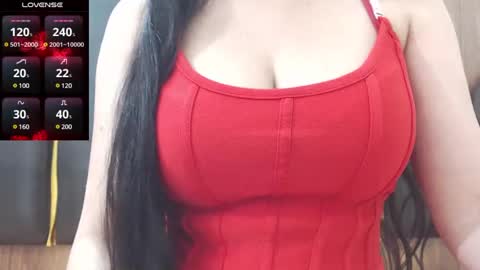 Snapshot of naughty_love489696 chatting on December 3, 2024, 7:33 pm riya online show from December 3, 2024, 7:33 pm