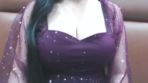 Snapshot of naughty_love489696 chatting on January 19, 2025, 4:25 pm riya online show from January 19, 2025, 4:25 pm