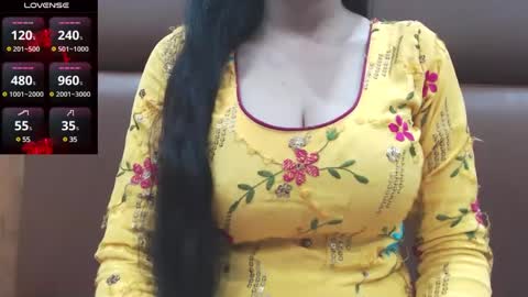 Snapshot of naughty_love489696 chatting on February 10, 2025, 4:36 pm riya online show from February 10, 2025, 4:36 pm