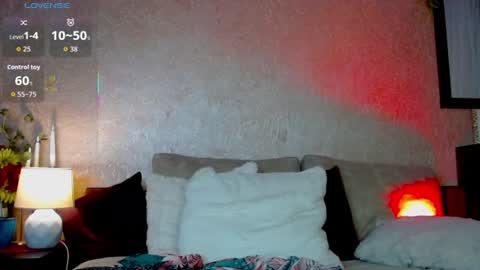 Milena  online show from June 12, 2026, 7:57 pm