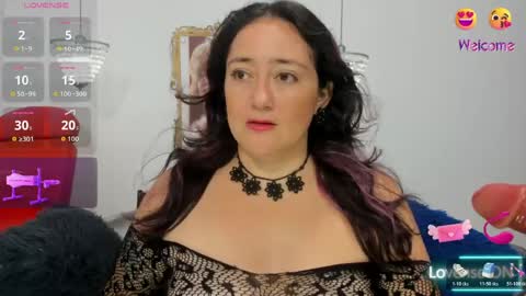 ESMERALDA online show from April 18, 2026, 2:59 am