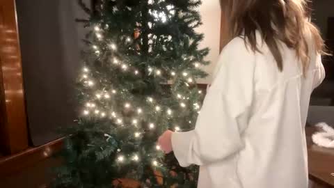 Snapshot of naughty_night_owl chatting on December 16, 2024, 7:58 am Naughty Night Owl online show from December 16, 2024, 7:58 am