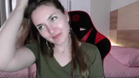 Snapshot of naughty_popa chatting on February 5, 2025, 5:41 am Ann online show from February 5, 2025, 5:41 am