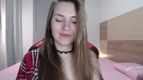 Snapshot of naughty_popa chatting on February 16, 2025, 9:15 am Ann online show from February 16, 2025, 9:15 am