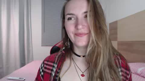 Snapshot of naughty_popa chatting on February 22, 2025, 3:12 am Ann online show from February 22, 2025, 3:12 am