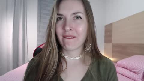 Snapshot of naughty_popa chatting on March 5, 2025, 2:25 am Ann online show from March 5, 2025, 2:25 am