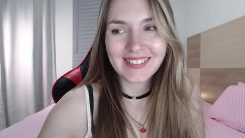 Snapshot of naughty_popa chatting on March 9, 2025, 9:24 am Ann online show from March 9, 2025, 9:24 am